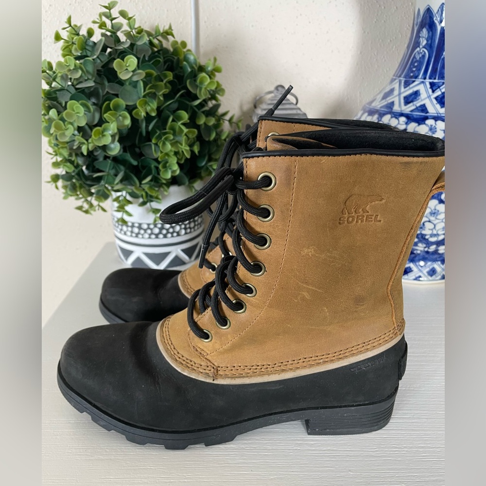 Sorel Womens Emelie 1964 Waterproof Leather Lace Up Boots Size 7.5